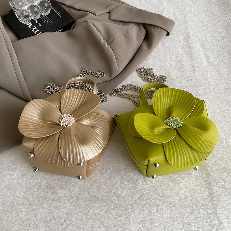New Mini Casual Crossbody Bag Cute Flower Creative Personality Chain Shoulder Bag PU Women'S Handbag